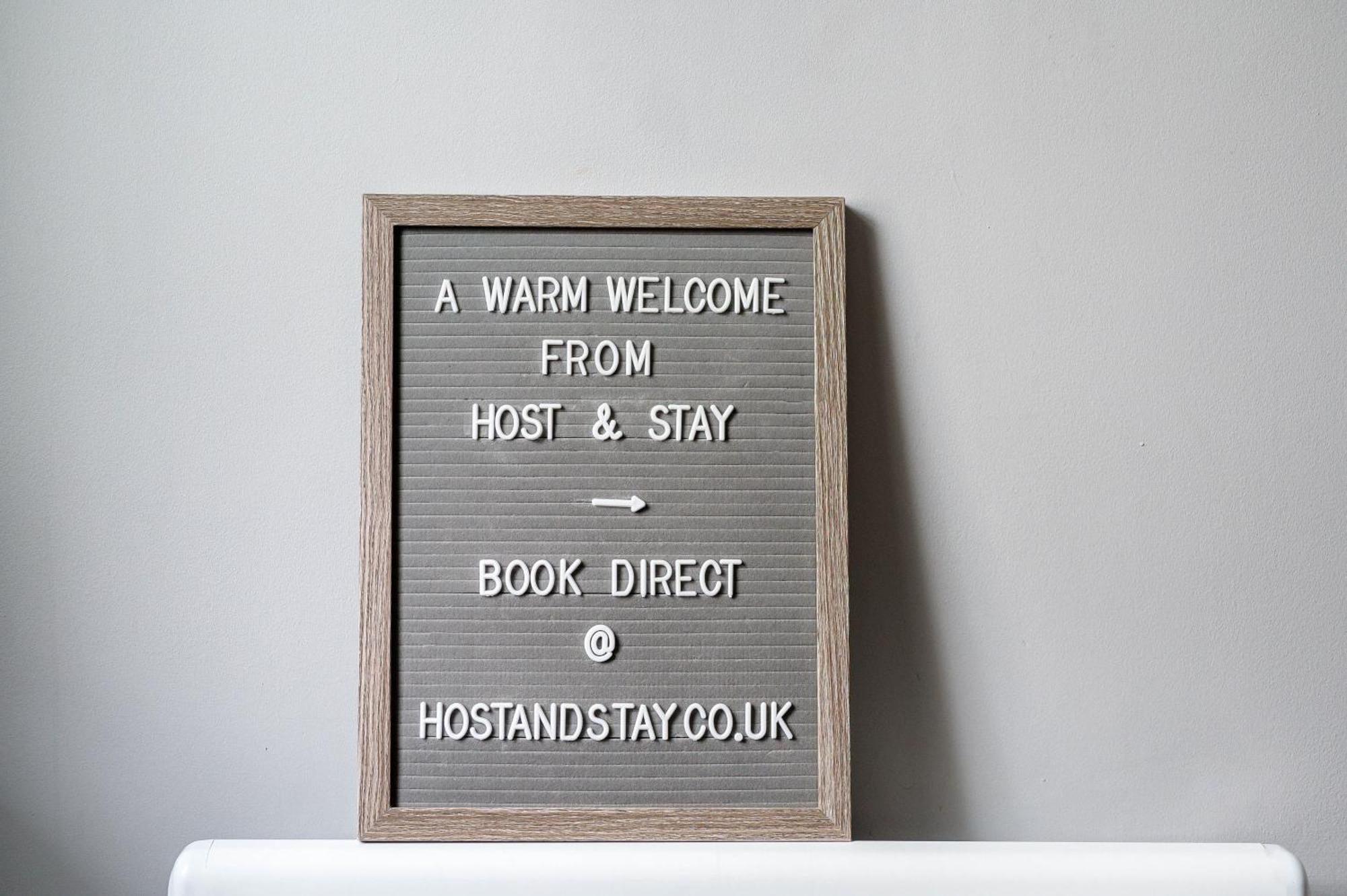 Host & Stay - The Funky Robin Whitby Exterior photo